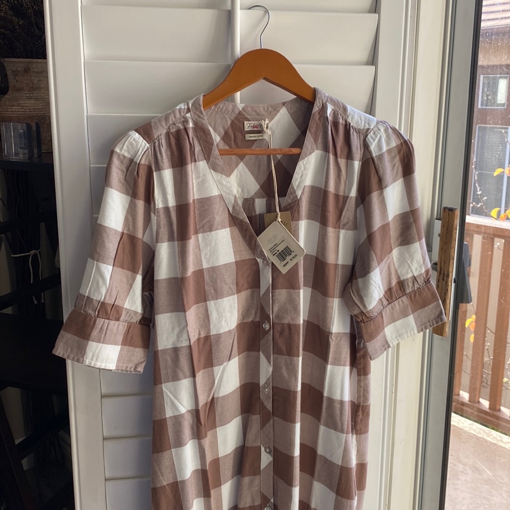 NWT Faherty dress Medium